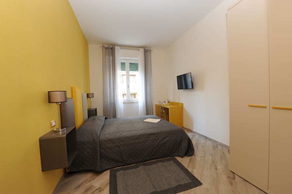 gialla Bed and Breakfast ARISTON PISA TOWER